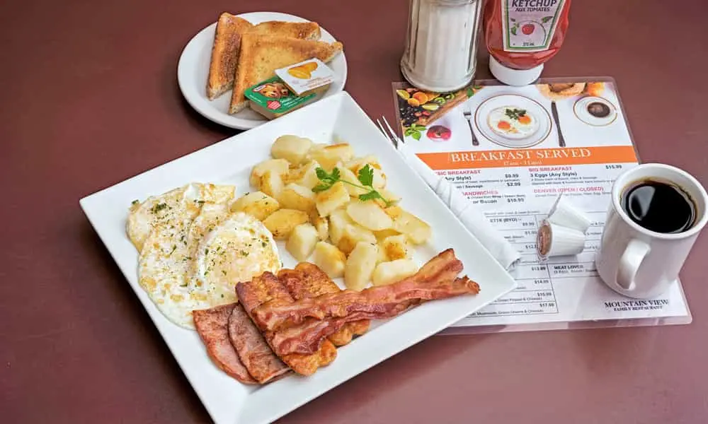 Big Breakfast at Mountain View Family Restaurant in Innisfail, AB
